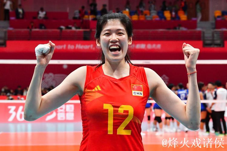 意大利米兰女排俱乐部官宣：李盈莹正式加盟球队